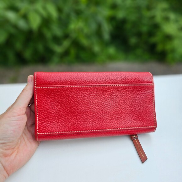 Dooney & Bourke Red Pebble Leather Wallet Clutch Pre-owned - Picture 8 of 8